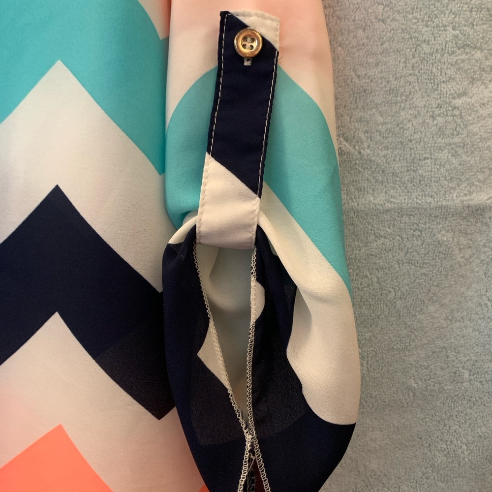 Trendy Chevron Pattern Top - Multicolor - Picture 4 of 5